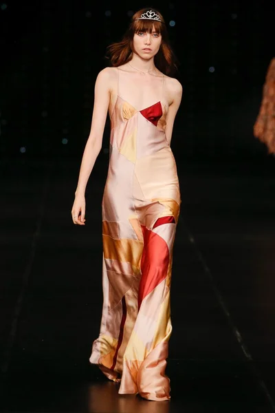 Look 49